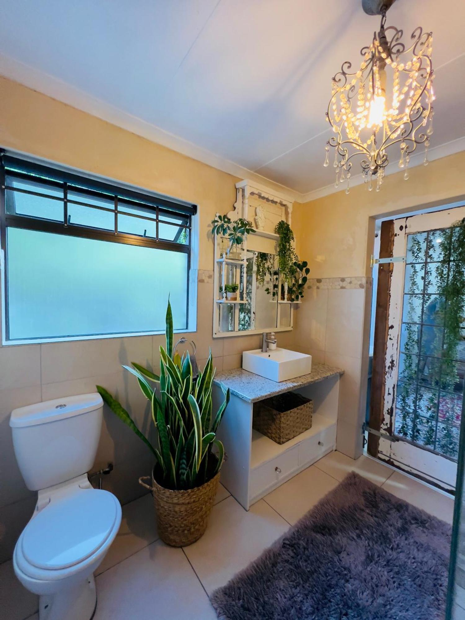Art-Inspired Bedroom Close To Cbd Mossel Bay Exterior foto